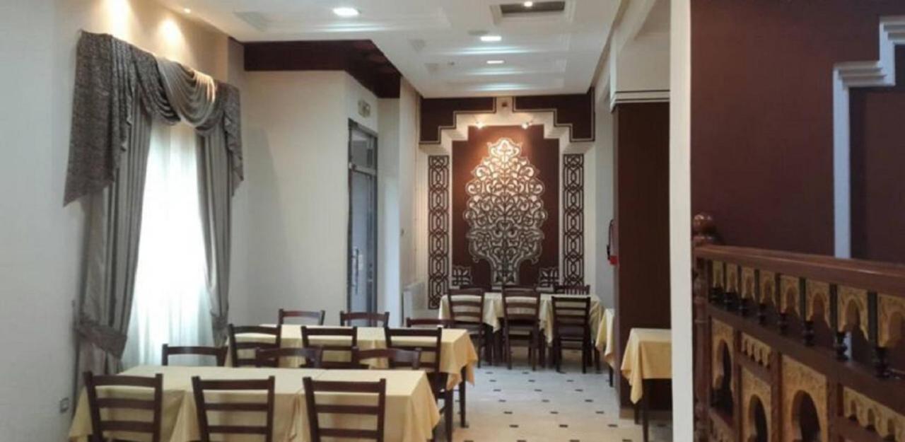Roza Hotel Bab Ezzouar Dış mekan fotoğraf